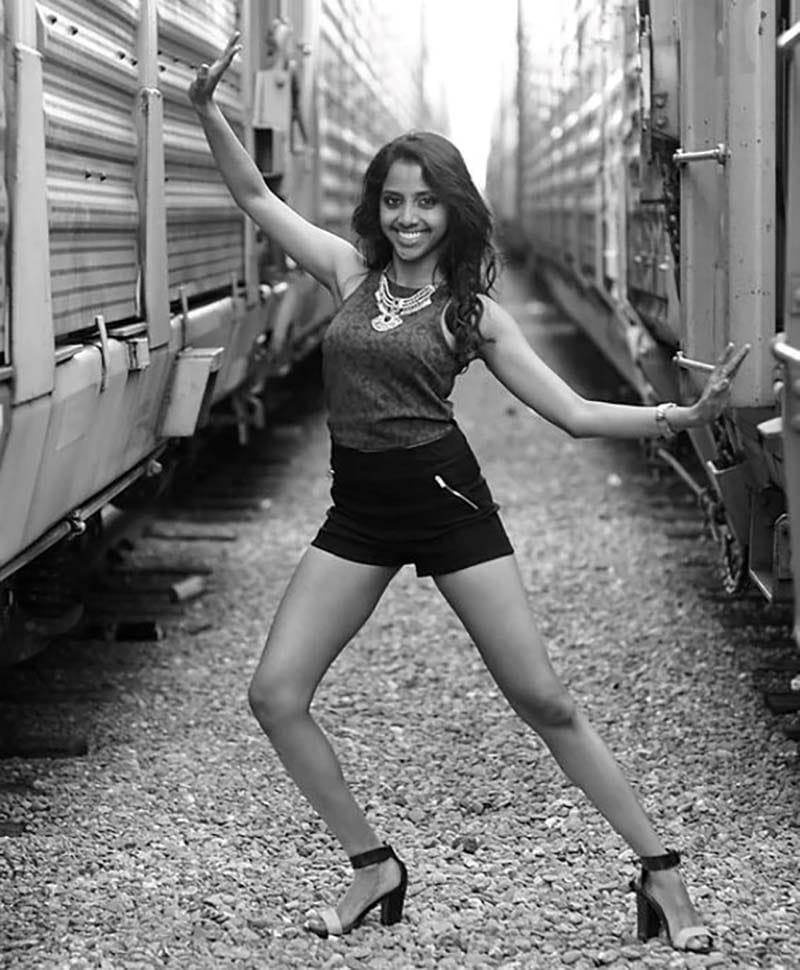 Amlu Natesan, San Francisco'daki California Üniversitesi'nde pediatrik acil tıp uzmanıdır ve aynı zamanda Bollywood tarzı bir dansçı ve koreograftır.  (Fotoğraf Kunal Agarwal'ın izniyle)